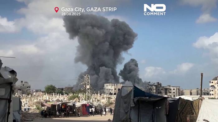 Video: Rauch über Gaza: Israel bereitet größere Offensive vor