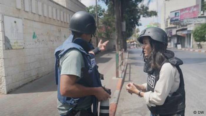 News video: Journalisten im Westjordanland unter Beschuss