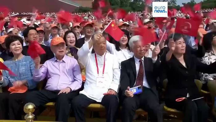 News video: Putin, Xi und Kim bei Militärparade in Peking: 
