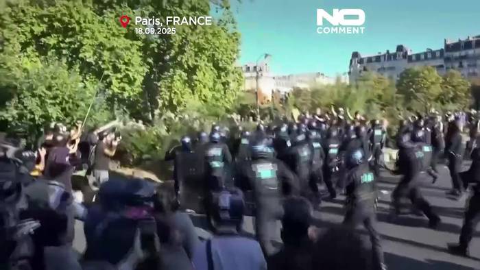 News video: Zusammenstöße in Paris: Proteste gegen Macron-Regierung entflammen