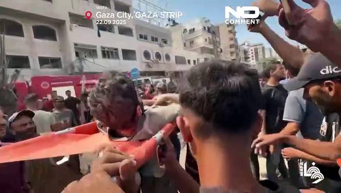 News video: Tote und Verletzte in Krankenhäuser nach Angriff auf Gaza gebracht