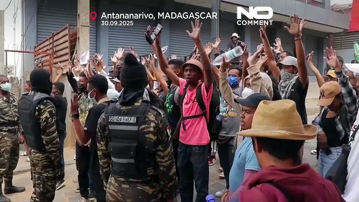 News video: Tausende protestieren in Madagaskars Hauptstadt und fordern Rücktritt von Präsident Rajoelina
