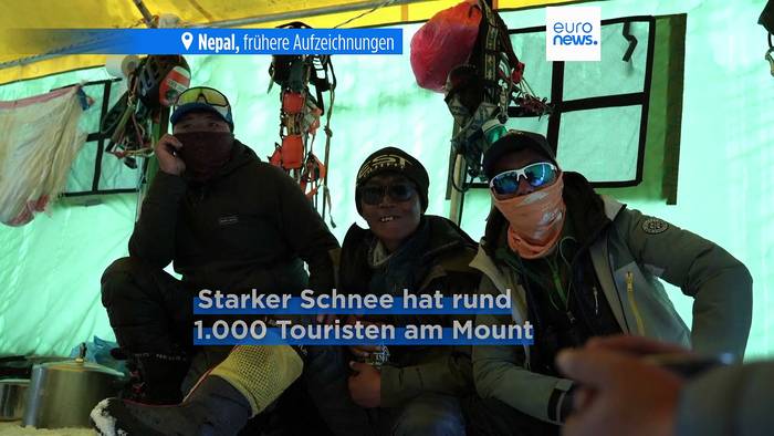 News video: 350 Bergtouristen am Mount Everest gerettet, viele sitzen noch fest