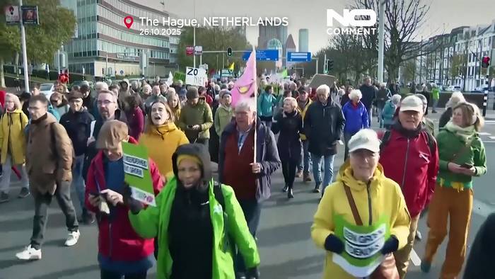 Video: 45.000 demonstrieren in Den Haag, fordern Vorrang für Klimaschutz