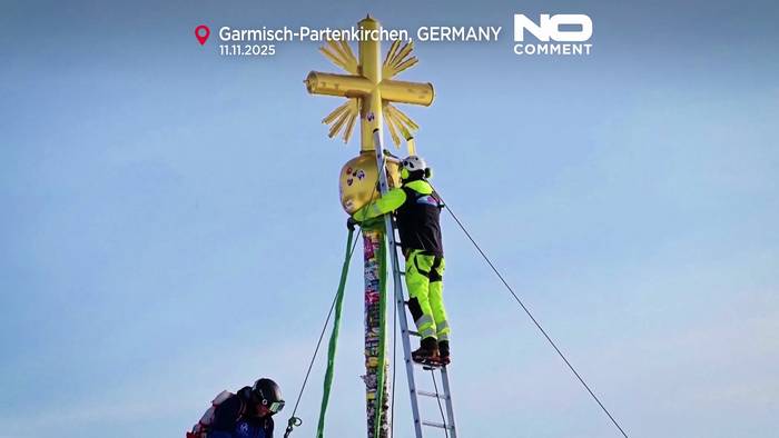 News video: Zugspitze: Goldenes Gipfelkreuz auf Deutschlands höchstem Berg abgebaut