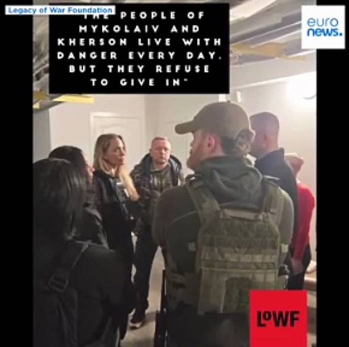 News video: Ukraine: Drohnen machen Jagd auf deutsche Ärzte und Angelina Jolie