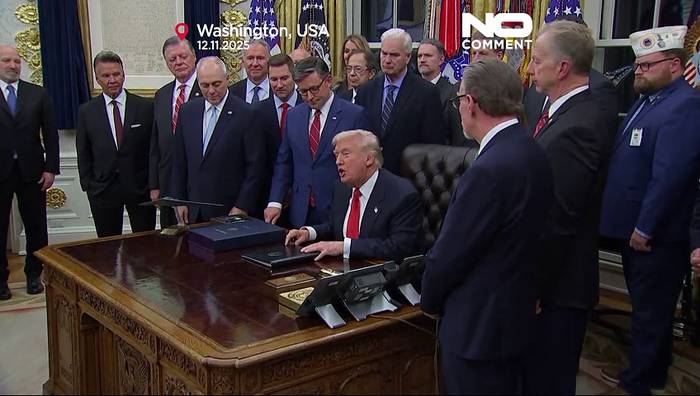 News video: Trump unterzeichnet Haushaltsgesetz: 43-tägiger Shutdown der US-Regierung endet