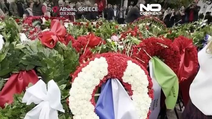 Video: Griechen begehen den Jahrestag des Polytechnio-Aufstands in Athen von 1973
