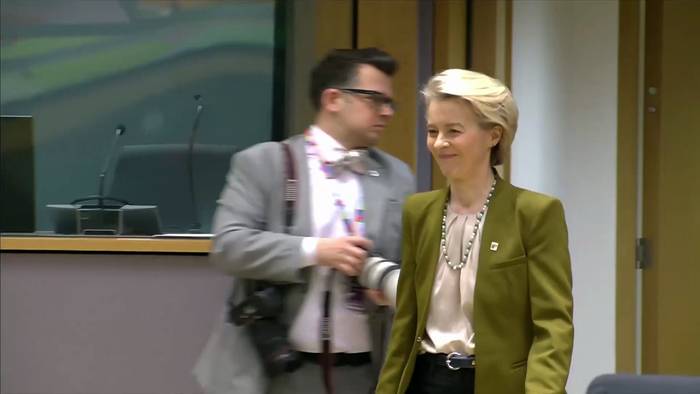 News video: 135 Milliarden Euro: Von der Leyen will Haushaltsloch der Ukraine stopfen
