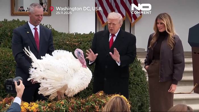 News video: Trump begnadigt die Truthähne Waddle und Gobble beim jährlichen Thanksgiving-Ritual
