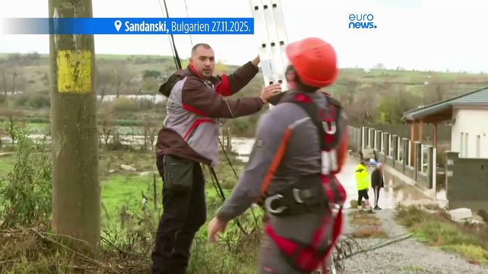 News video: Alarmstufe Rot: Nach sintflutartigem Regen Hochwasser in Bulgarien und Griechenland