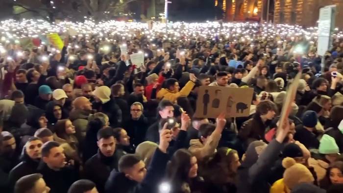 News video: Protest in Bulgarien wird in Sofia gewalttätig: Massen gegen Haushaltsentwurf 2026