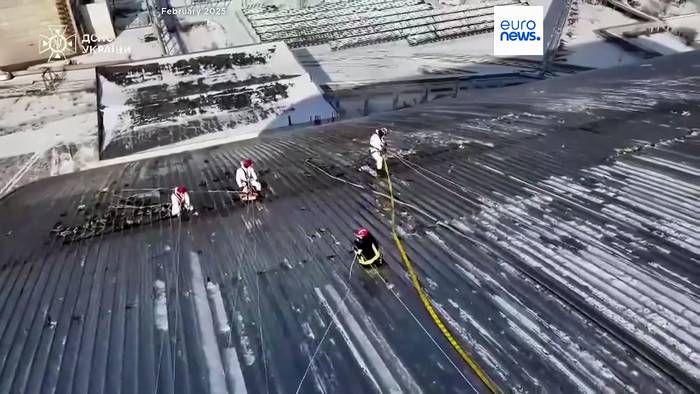 News video: Kernkraftwerk Tschernobyl: Schutzstruktur nach Drohnenangriff beschädigt