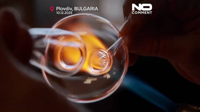 News video: Bulgarische Glasornamente von Künstlern mit Behinderung begeistern