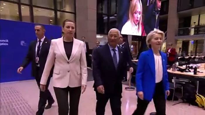 News video: EU-Gipfel beschließt 90-Milliarden-Euro-Hilfspaket für die Ukraine in Brüssel