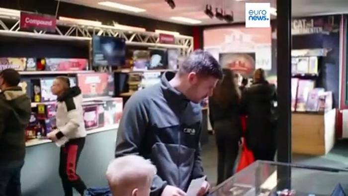 News video: Noch einmal böllern: Niederländer kaufen Feuerwerk vor dem landesweiten Verbot