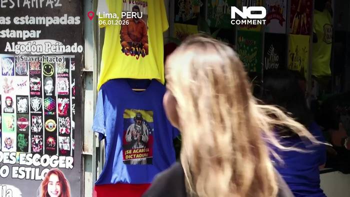 News video: Venezolanische Migranten in Peru verkaufen T-Shirts mit Bild des festgenommenen Präsidenten Maduro