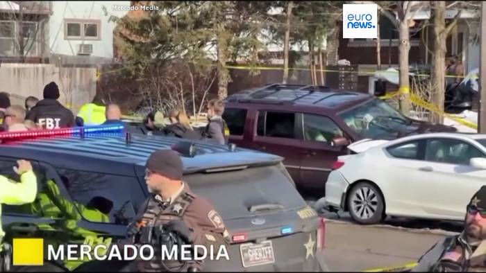 News video: Trump verteidigt Einsatz: Frau bei Razzia in Minneapolis von ICE-Beamtem erschossen