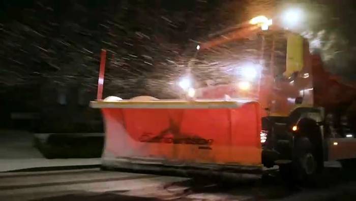 News video: Sturm Goretti fegt übers Vereinigte Königreich: Starker Wind und Schnee lassen Tausende ohne Strom