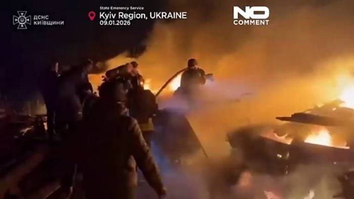 News video: Russischer Luftangriff auf mehrere Wohnhäuser in Kyjiw fordert vier Tote, vierundzwanzig Verletzte