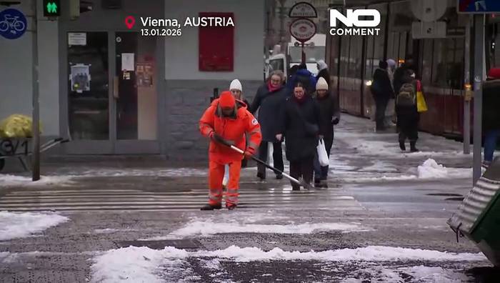 News video: Wien kämpft gegen strengen Frost, Eis auf der Donau gefährdet die Schifffahrt