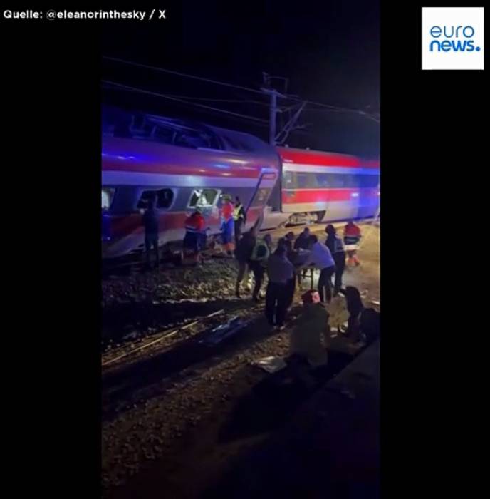 News video: Schweres Zugunglück: 39 Menschen ums Leben gekommen - zwei Züge zusammengeprallt