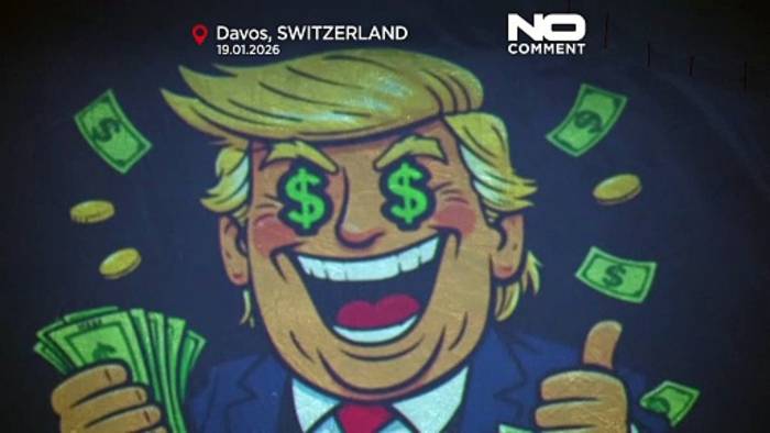 News video: Aktivisten projizieren satirisches Trump-Bild in Davos