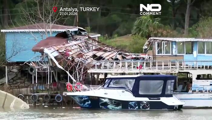 News video: Tornado wütet in Antalya in der Türkei: großflächige Schäden