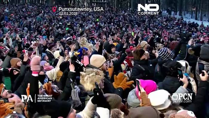 News video: Murmeltiertag: Punxsutawney Phil sagt noch sechs Wochen Winter voraus
