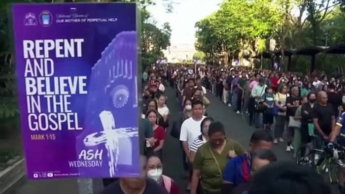 News video: Philippinen: Millionen feiern Auftakt der Fastenzeit an Aschermittwoch
