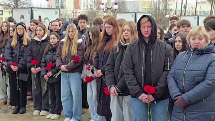 News video: Region Kyjiw trauert über vier Jahre Krieg, im Osten toben weiter schwere Kämpfe