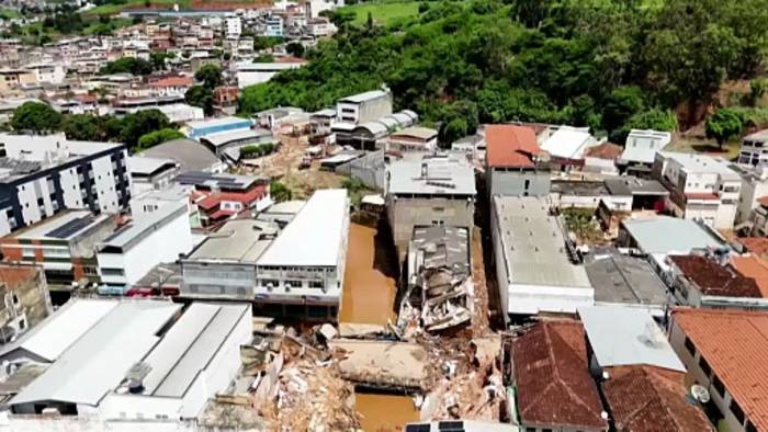 News video: Überschwemmungen töten sechsundvierzig Menschen in brasilianischem Bundesstaat Minas Gerais