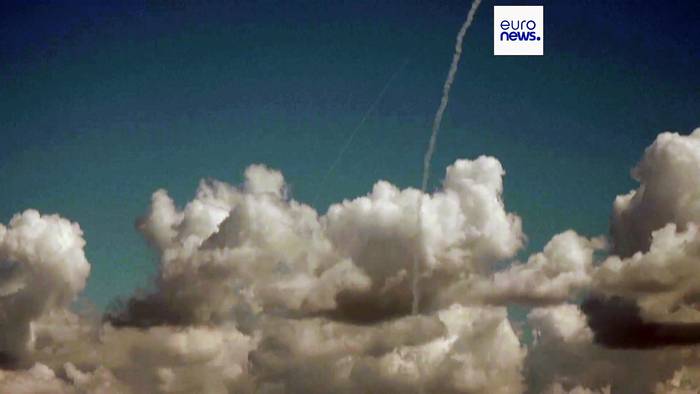 News video: Israelische Verteidigungssysteme fangen iranische Raketen über Haifa ab