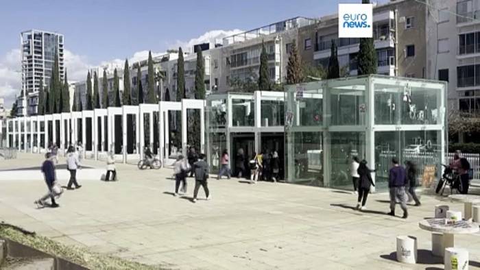 News video: Explosionen über Tel Aviv: Israel schießt Raketen ab