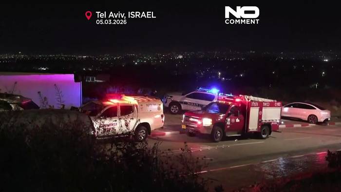News video: Israel: Raketentrümmer nach Abfangaktion lösen Feuer nahe Tel Aviv aus