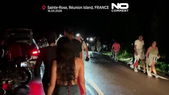 News video: Réunion: Lava erreicht erstmals seit fast zwanzig Jahren wieder den Ozean