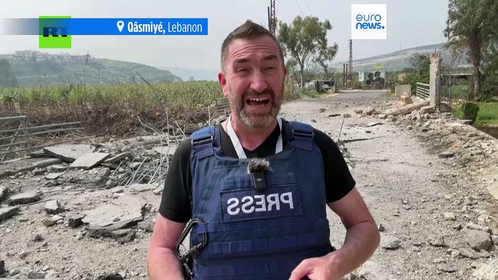 News video: Rakete schlägt nahe russischem TV-Team bei Livebericht im Libanon ein