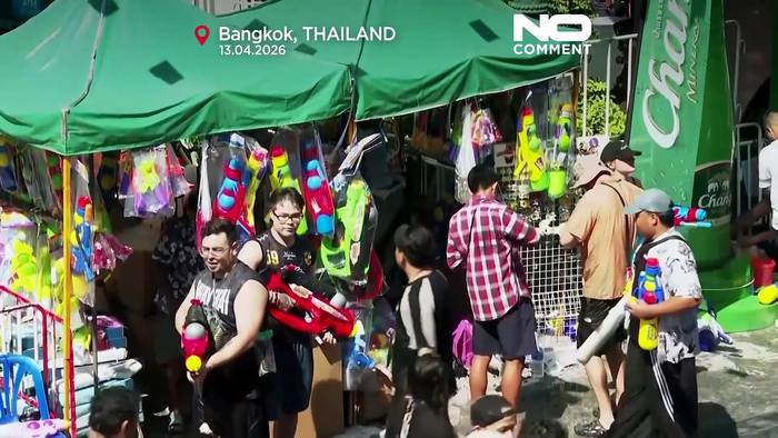 News video: Thailand feiert Songkran-Neujahr mit Wasserschlachten und Reisewelle
