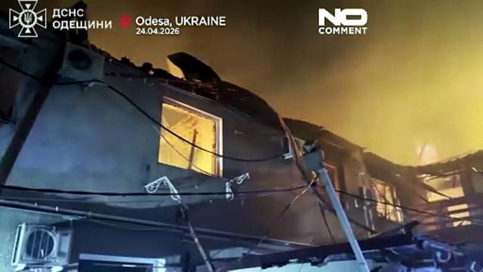 News video: Ukraine: russischer Angriff auf Odesa tötet zwei, trifft Kliniken und Schulen