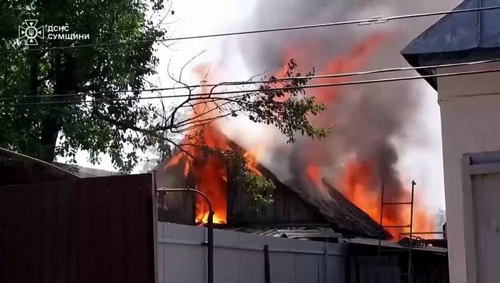News video: Russischer Angriff auf Sumy verletzt sechs: Drohnenwelle trifft Ukraine