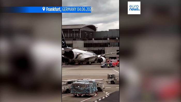 News video: Flughafen Frankfurt: Lufthansa-Maschine bricht zusammen, mehrere Verletzte