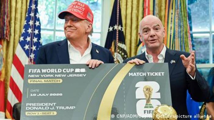 News video: Die teuerste WM aller Zeiten: Fans zahlen Rekordpreise