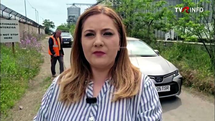 News video: Rumänien: TV-Reporter flieht bei Live-Schalte nach Drohnenexplosion in Constanța