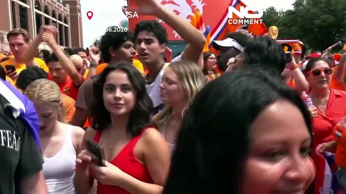 News video: Niederländische Fans färben WM-Gastgeberstadt orange