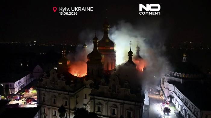News video: Russischer Angriff setzt UNESCO-Kloster in Kyjiw in Brand