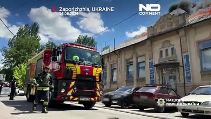 Video: Ukraine: russischer Raketen- und Drohnenangriff setzt Saporischschja in Brand, neun verletzt
