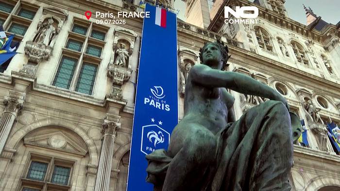 Video: Rathaus Paris leuchtet in Blau vor WM-Viertelfinale der Équipe Tricolore