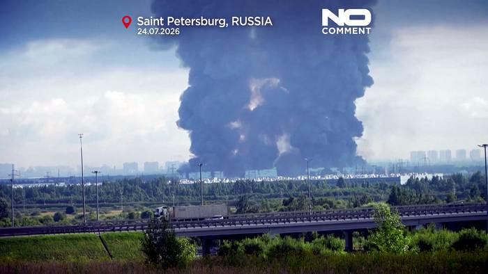 News video: Ukrainischer Drohnenangriff löst Großbrand in Lagerhallen in St. Petersburg aus